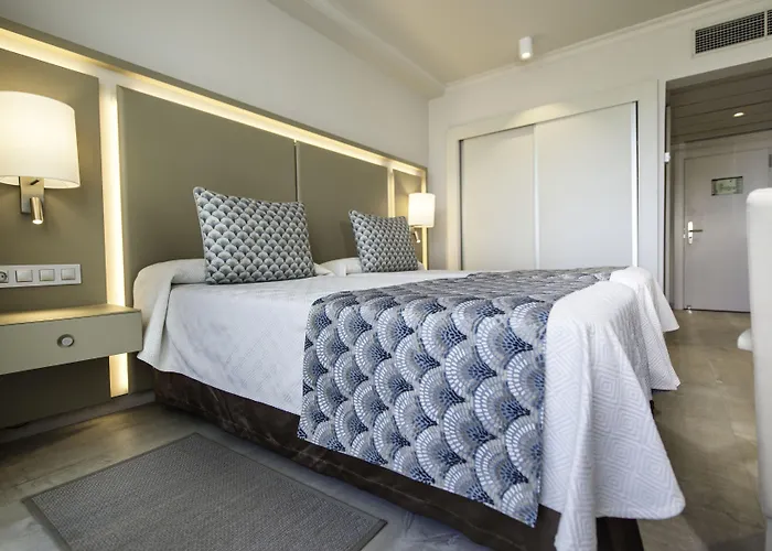 Spring Vulcano Otel 4*